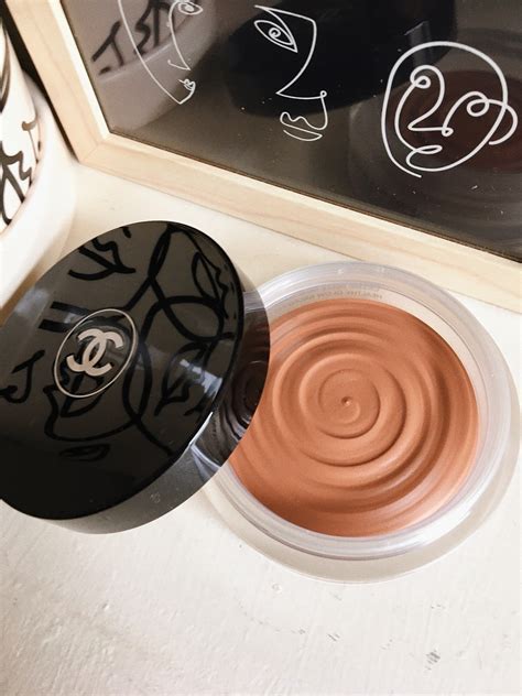 bronze universel chanel|chanel les beiges bronzing.